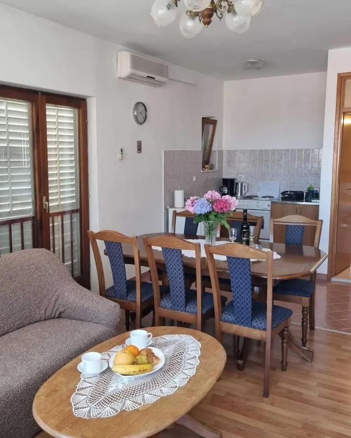Antonny Apartment Zvekovica Luaran gambar